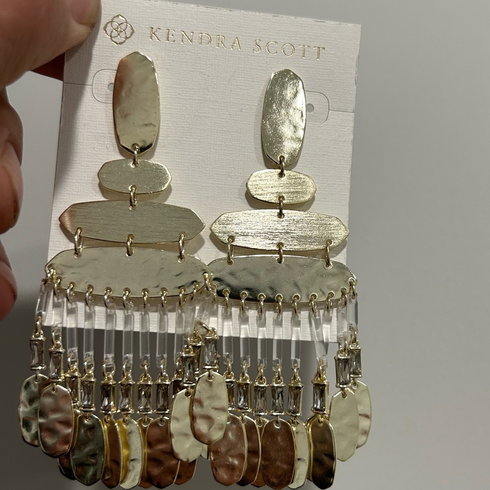 Kendra Scott Light Gold Earrings